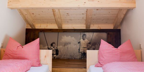 Schlafzimmer Einrichtung Südtirol Malfertheiner